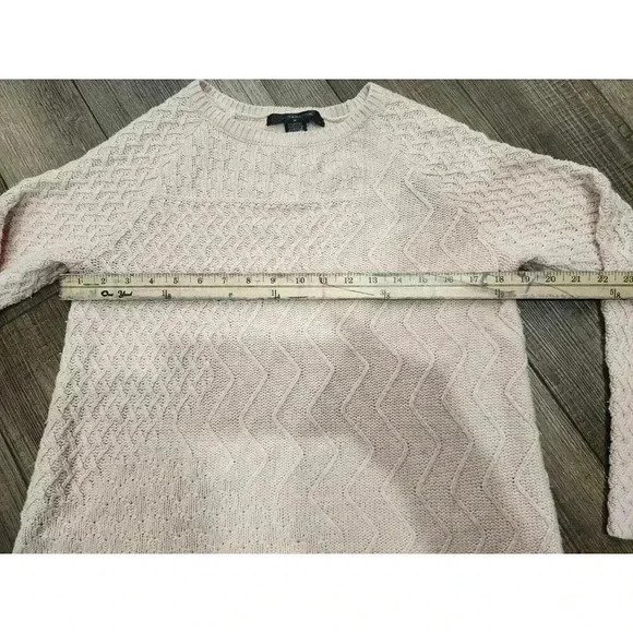 89th & Madison Crochet Knit Sweater Medium Light Pink Crew neck - Picture 5 of 6